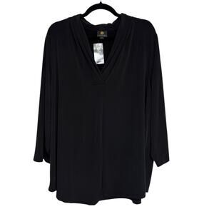 NWT JM Collection Liquid Knit V-Neck Long Line Blouse in Black - Size 4X